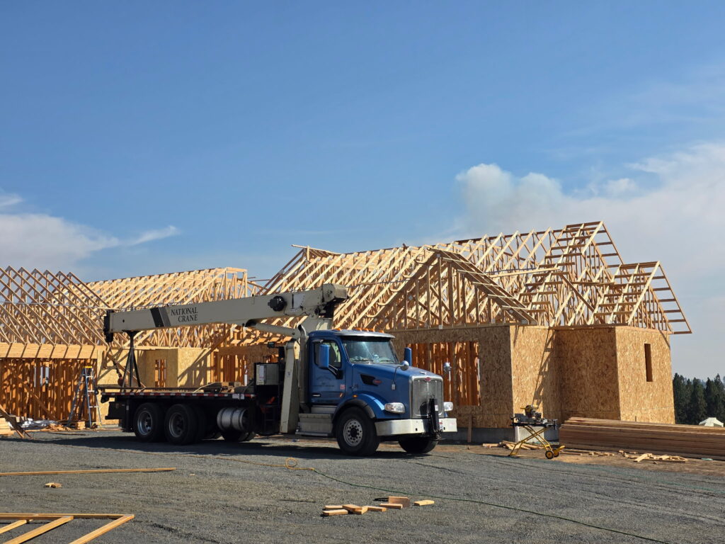 new-construction-truss-boom