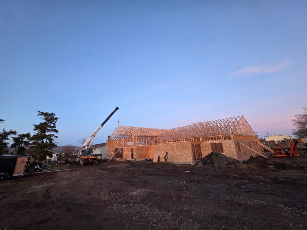 roof-truss-construction