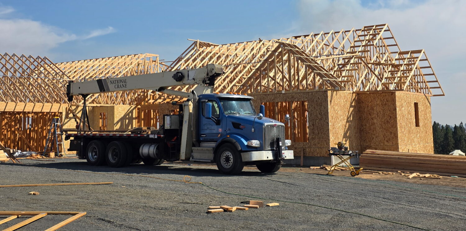 new-construction-truss-boom